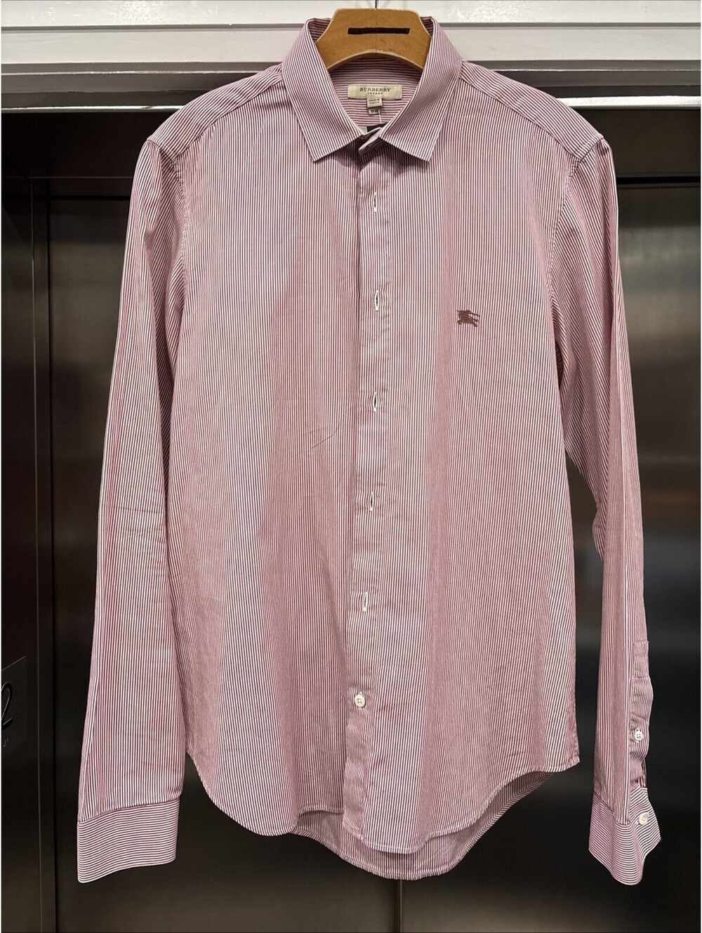 BURBERRY London Men’s Striped Button Up Shirt Size 15-38